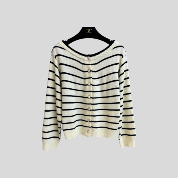 샤넬 스트라이프 캐시미어 가디건 베이지