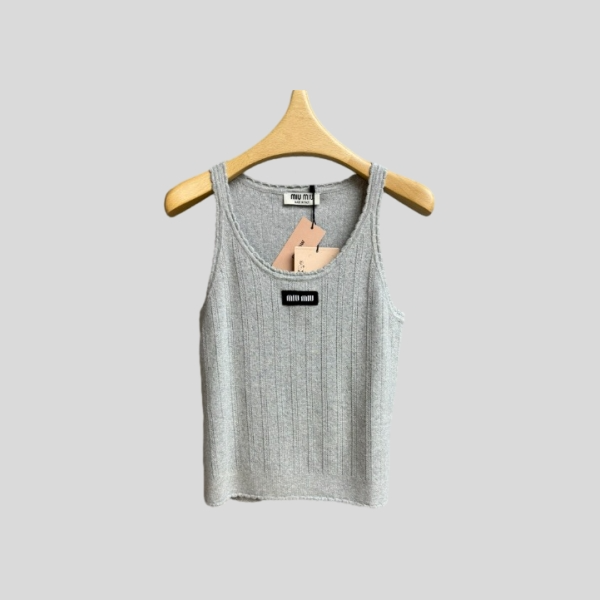 미우미우 니트 탑