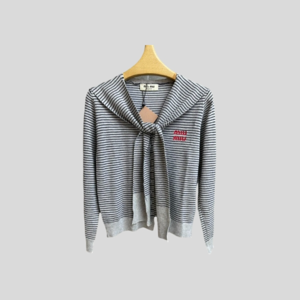 미우미우 숄 가디건