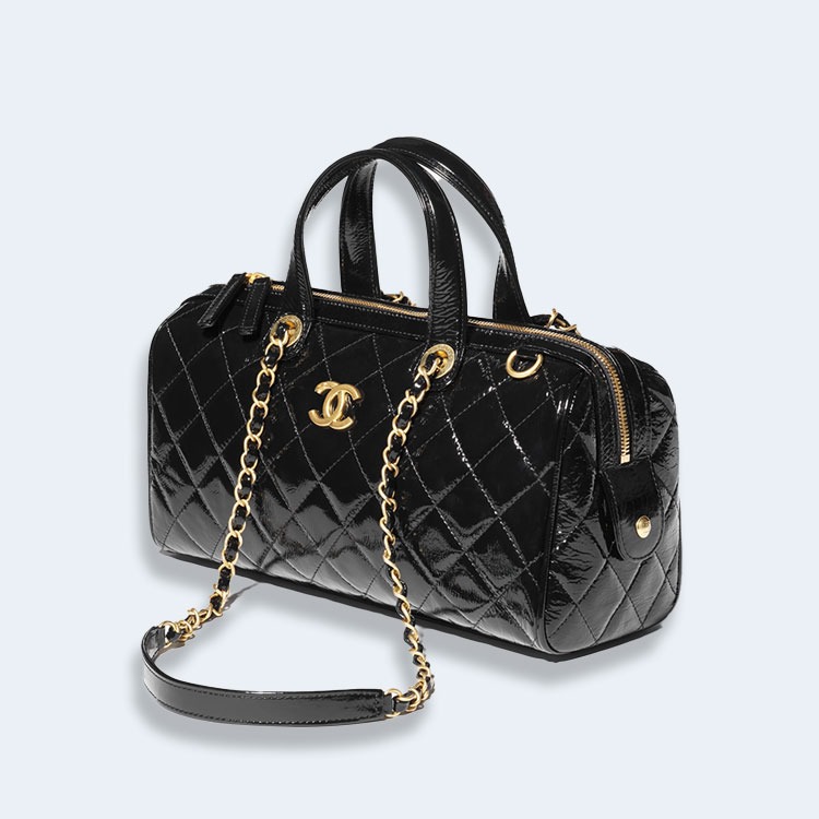 샤넬 페이턴트 크럼플드 카프스킨 라지 볼링 백