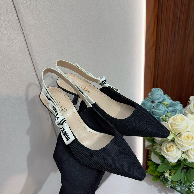 디올 J'Adior 슬링백 펌프스