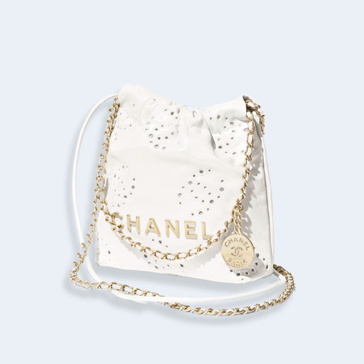 샤넬 유광 카프스킨 22 미니백 화이트