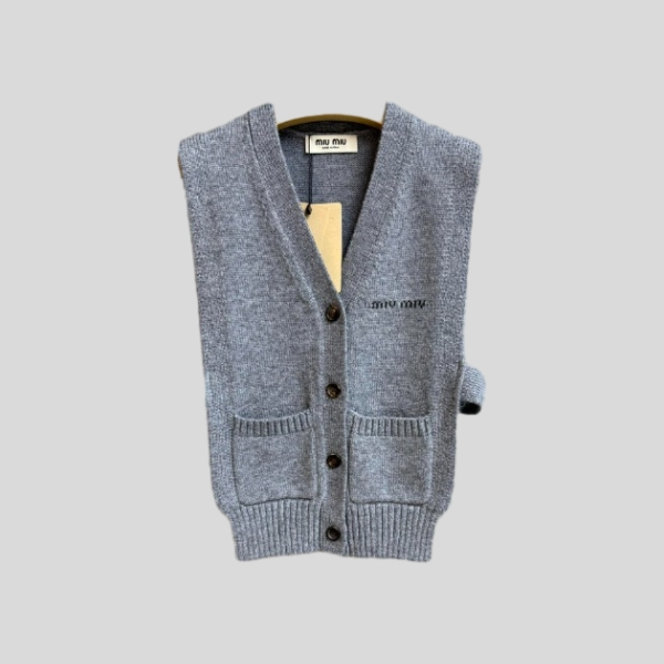 미우미우 레이어드 니트 베스트