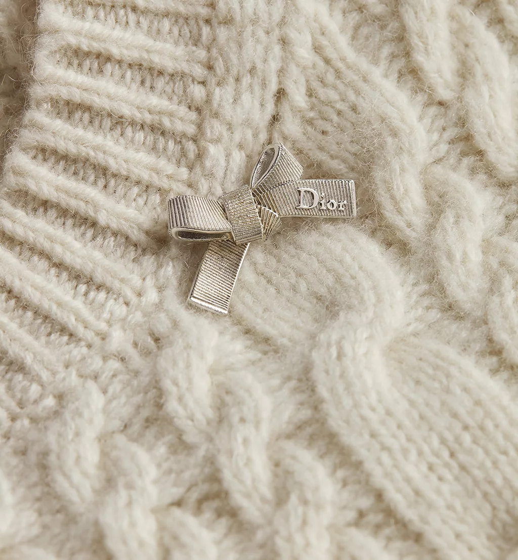 디올 26c 니트 스웨터